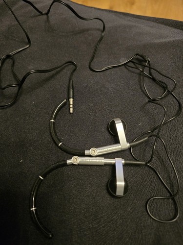 Bang olufsen o a8 wired - olufsen,