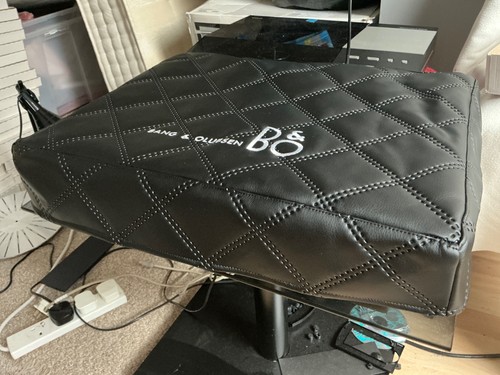 Dust cover for - , b&o